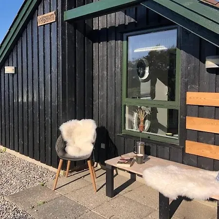 Feriehus With Sea Views Over The Western Sea
