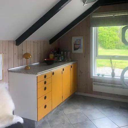 Feriehus With Sea Views Over The Western Sea *
