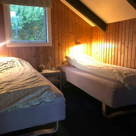 Feriehus With Sea Views Over The Western Sea